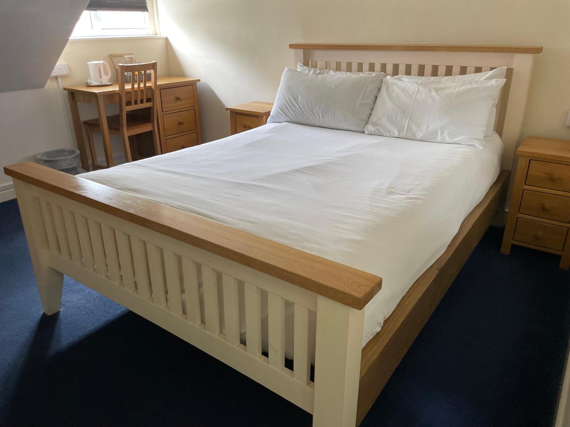 Bridge Farm Guesthouse Rooms Dundry Exterior photo