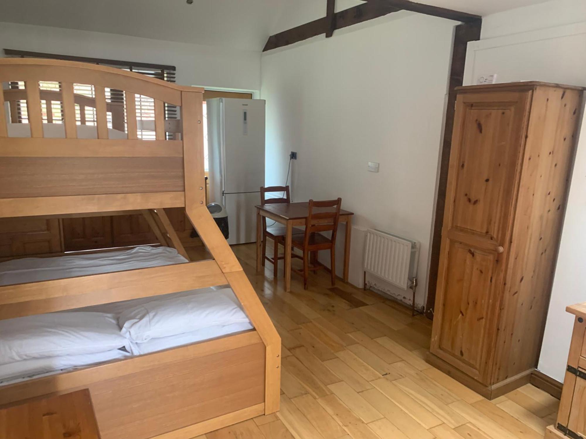 Bridge Farm Guesthouse Rooms Dundry Exterior photo