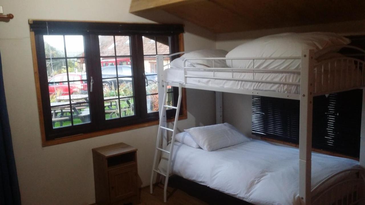 Bridge Farm Guesthouse Rooms Dundry Exterior photo